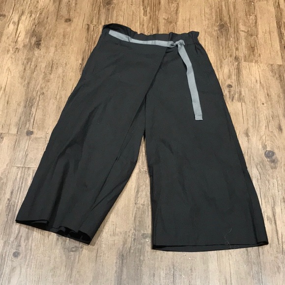 May Hsu collection with pocket - Picture 1 of 7